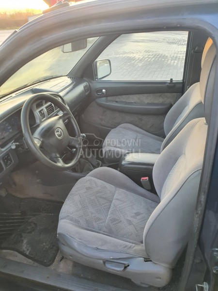 Mazda B 250 B2500