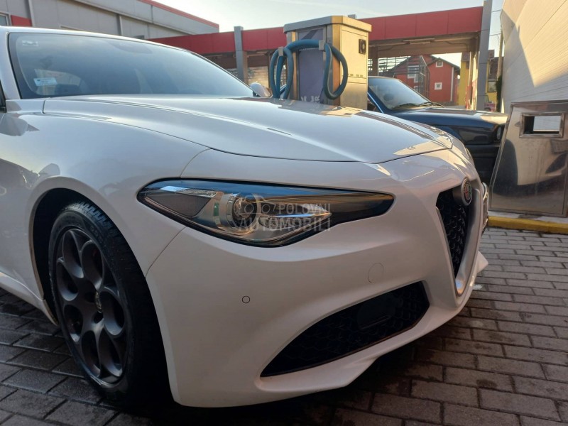 Alfa Romeo Giulia 