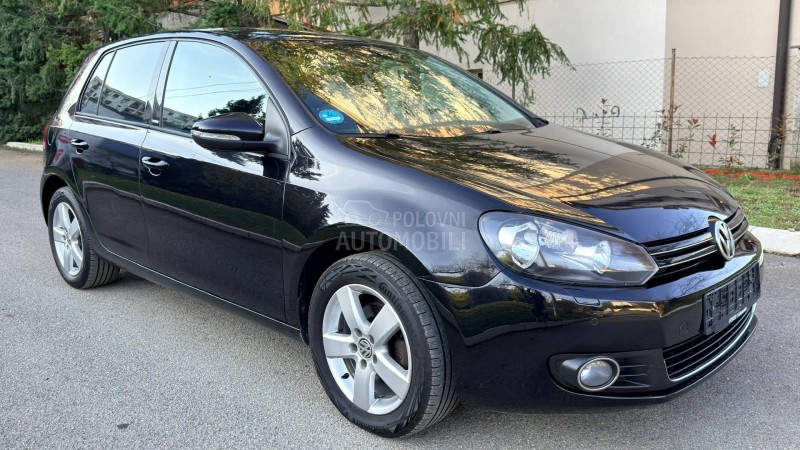 Volkswagen Golf 6 1.6 TDI STYLE