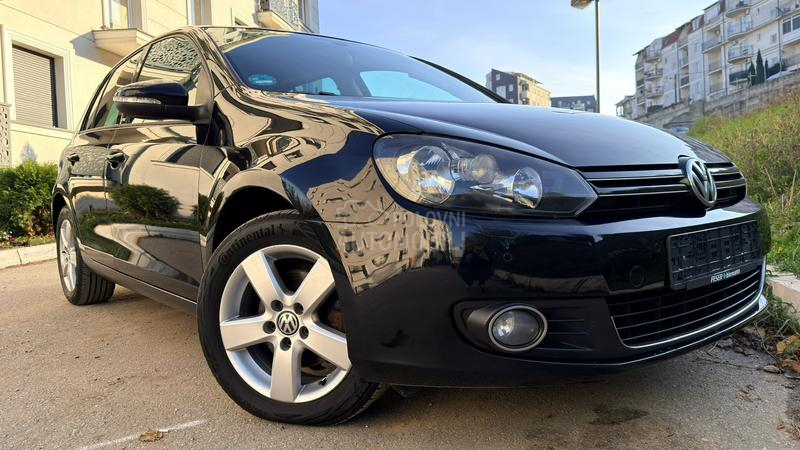 Volkswagen Golf 6 1.6 TDI STYLE