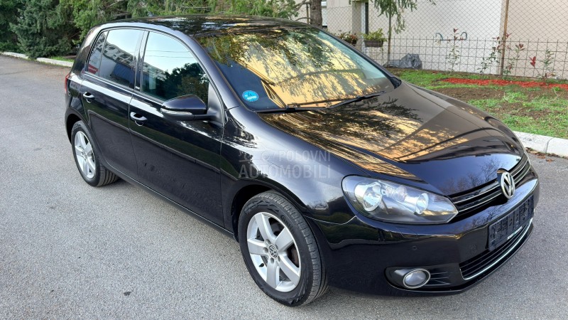Volkswagen Golf 6 1.6 TDI STYLE