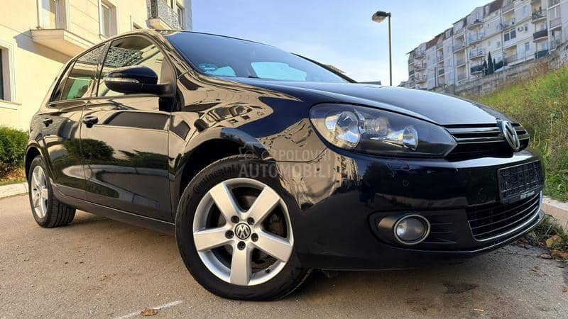Volkswagen Golf 6 1.6 TDI STYLE