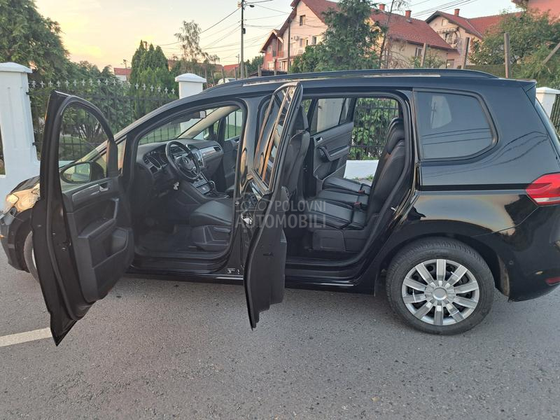 Volkswagen Touran 2.0 tdi