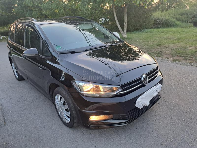 Volkswagen Touran 2.0 tdi