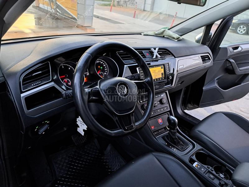 Volkswagen Touran 2.0 tdi