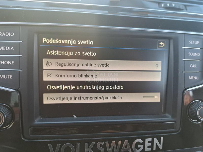Volkswagen Touran 2.0 tdi