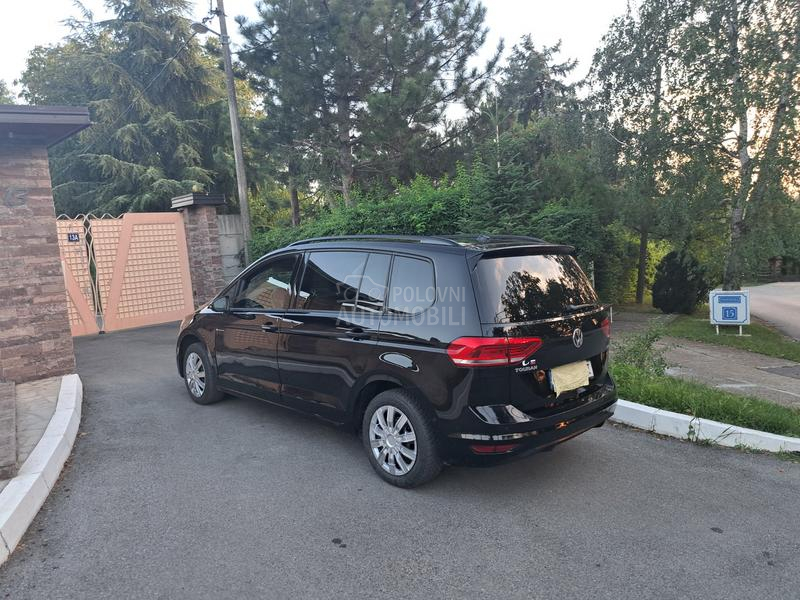 Volkswagen Touran 2.0 tdi