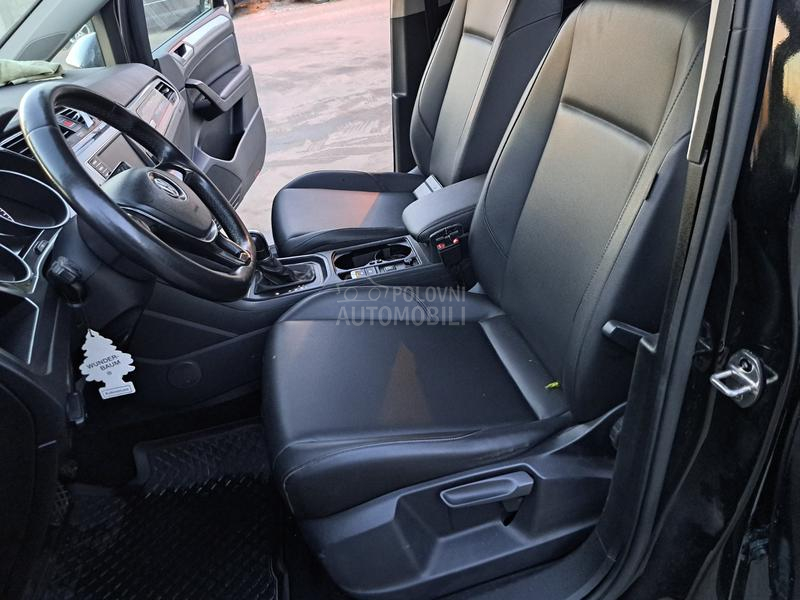 Volkswagen Touran 2.0 tdi
