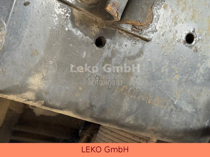 Renault Kerax 380 LEK0563