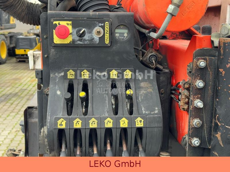 Renault Kerax 380 LEK0563