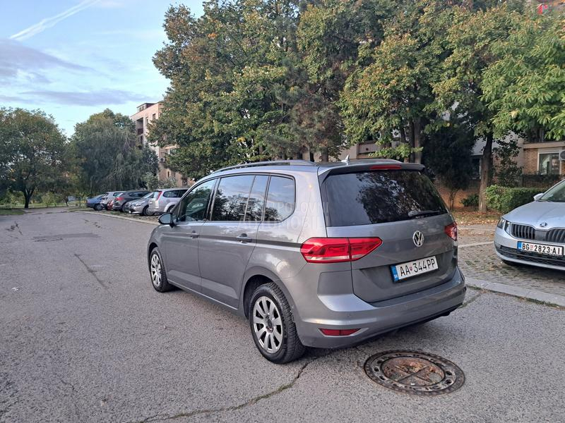 Volkswagen Touran 2.0 tdi