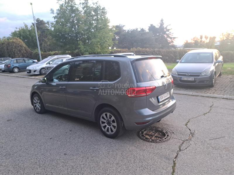 Volkswagen Touran 2.0 tdi