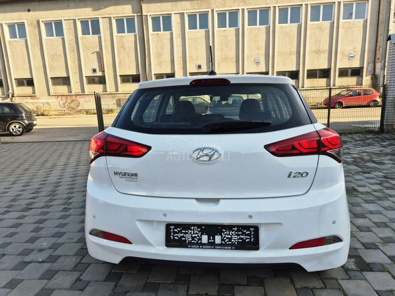 Hyundai i20 