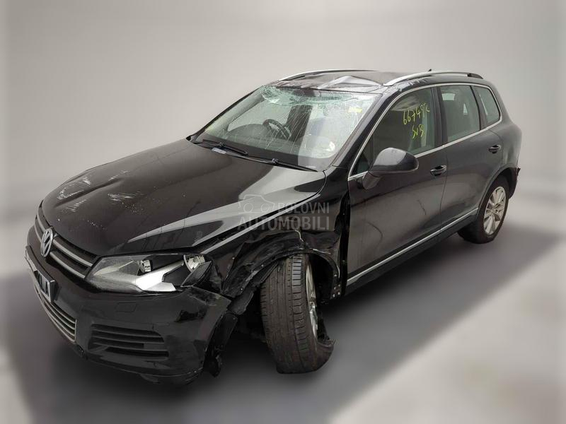 Volkswagen Touareg 3.0 CASA 2010. god. -  kompletan auto u delovima