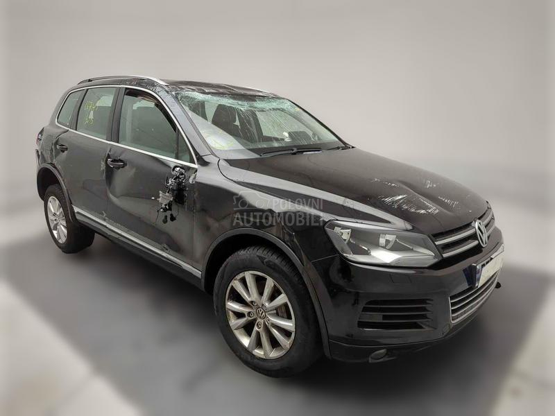 Volkswagen Touareg 3.0 CASA 2010. god. -  kompletan auto u delovima