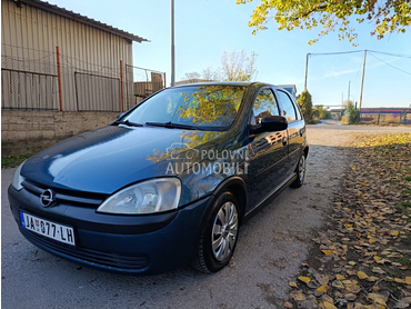 Opel Corsa C 1.0B  5 v.rata