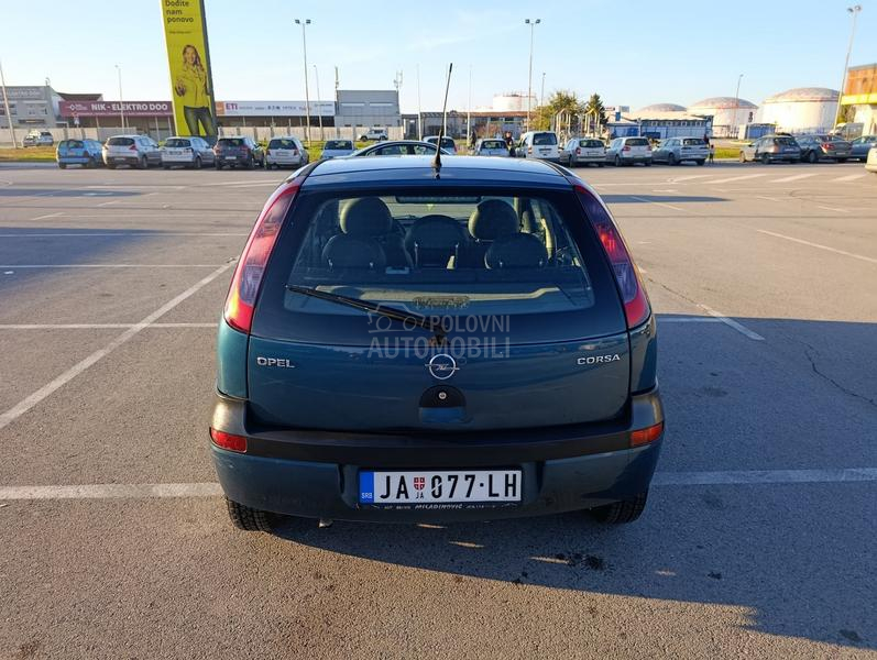 Opel Corsa C 1.0B  5 v.rata