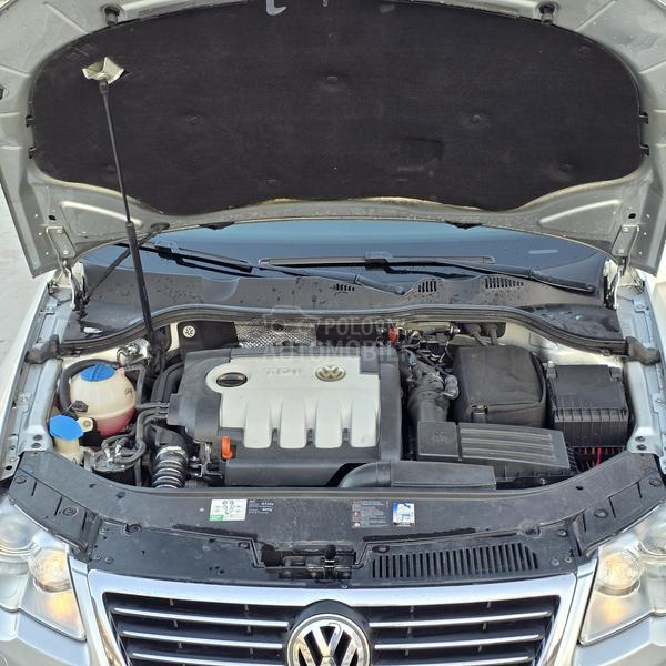 Volkswagen Passat B6 CH//FABRIKA//DSG