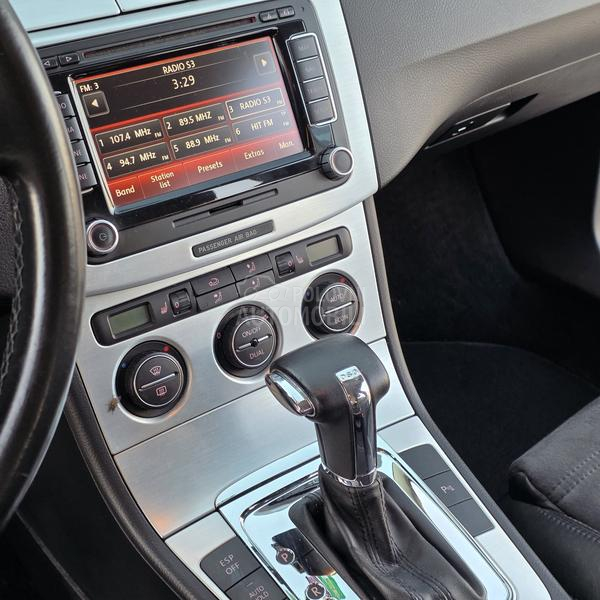 Volkswagen Passat B6 CH//FABRIKA//DSG