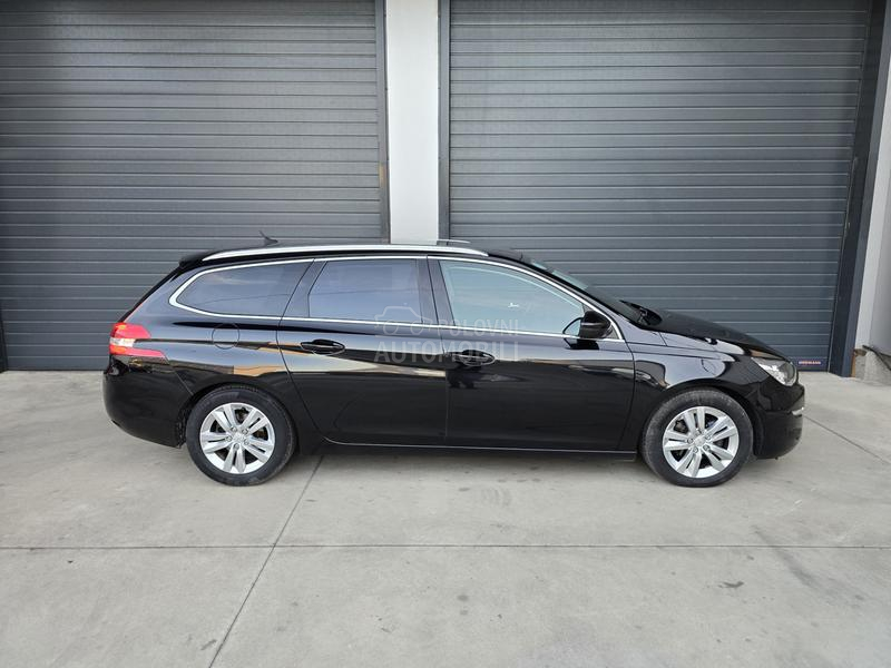 Peugeot 308 1.6 HDI PANO