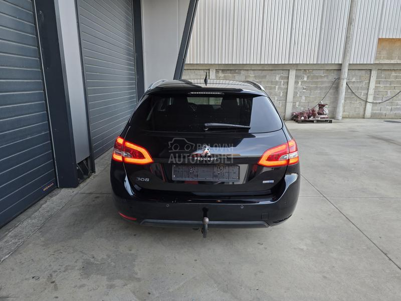 Peugeot 308 1.6 HDI PANO