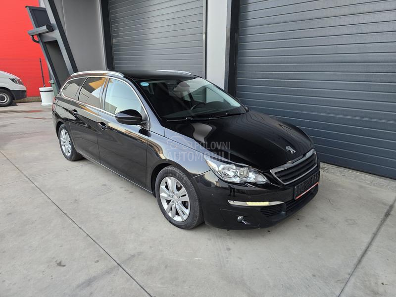 Peugeot 308 1.6 HDI PANO