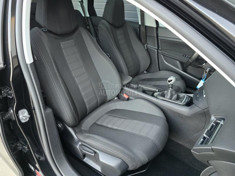 Peugeot 308 1.6 HDI PANO