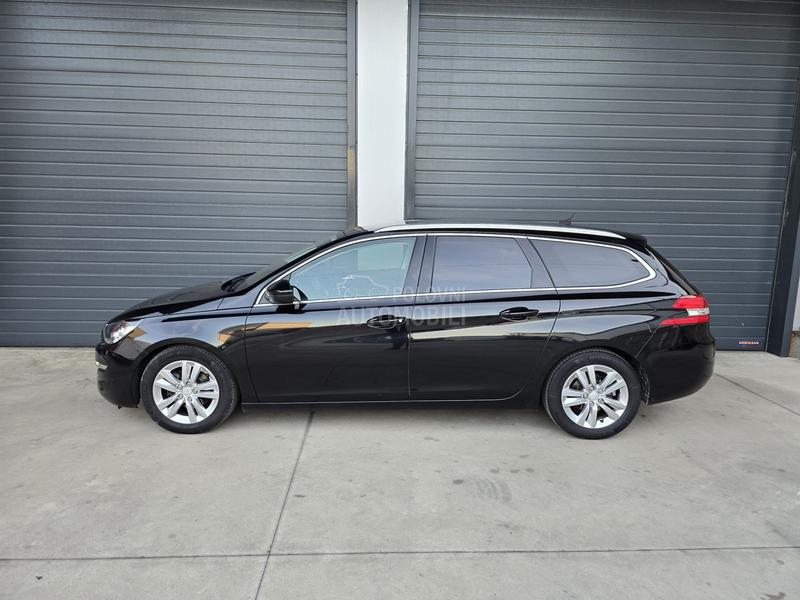 Peugeot 308 1.6 HDI PANO