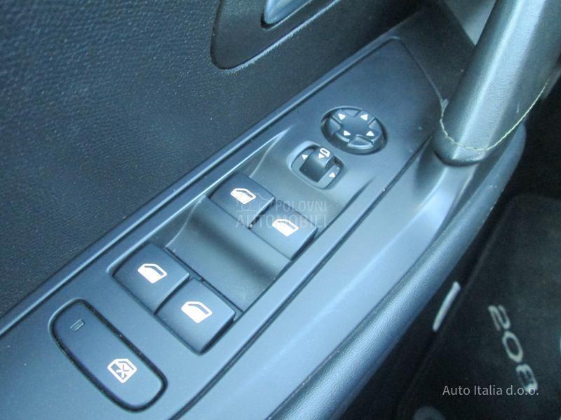 Peugeot 208 1.5 GT Line