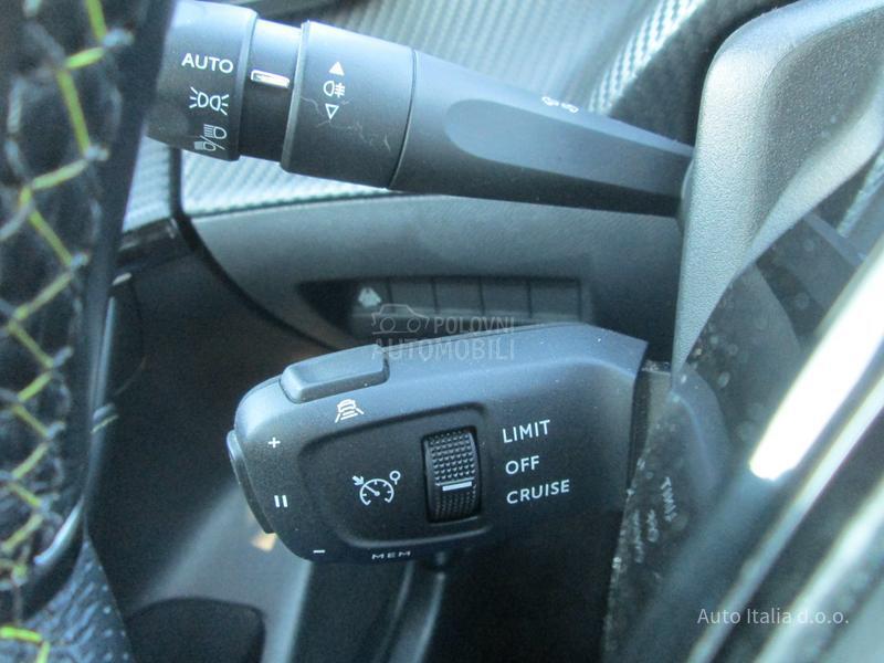 Peugeot 208 1.5 GT Line