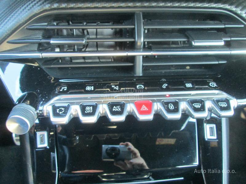 Peugeot 208 1.5 GT Line