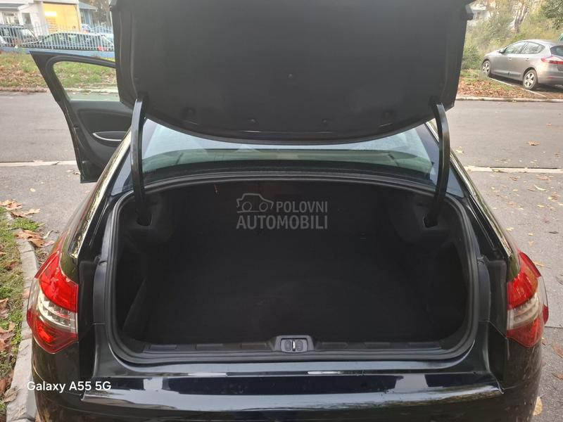 Citroen C5 1.6 e HDI