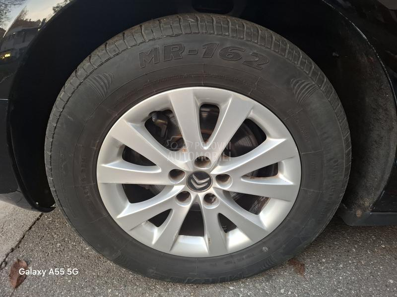 Citroen C5 1.6 e HDI