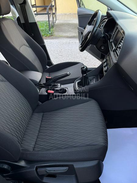 Seat Leon 1.6TDI/KAMERE/MATRIX