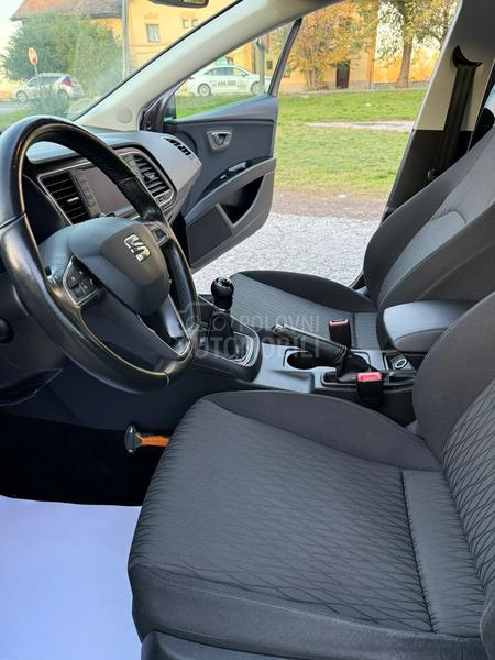 Seat Leon 1.6TDI/KAMERE/MATRIX