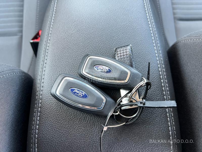 Ford C-Max 1.5 TDCI/TITANIU/120