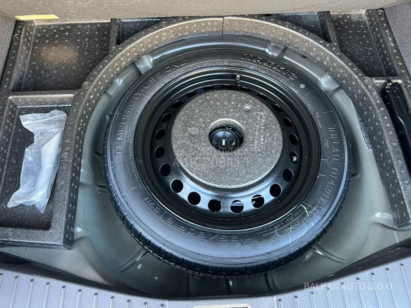 Ford C-Max 1.5 TDCI/TITANIU/120