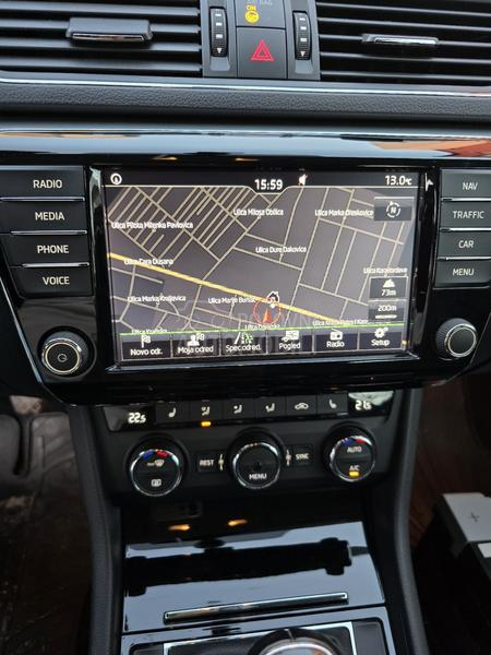 Škoda Superb Ambition 2.0 TDI