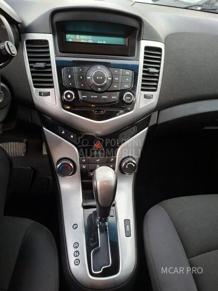 Chevrolet Cruze a u t o m a t i k