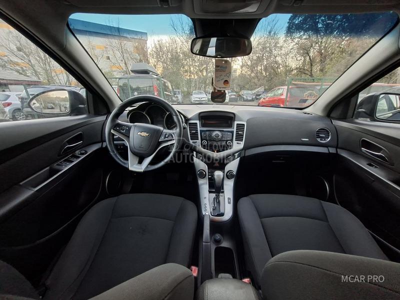 Chevrolet Cruze a u t o m a t i k
