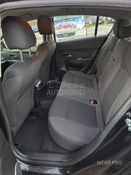 Chevrolet Cruze a u t o m a t i k