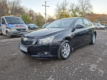 Chevrolet Cruze a u t o m a t i k