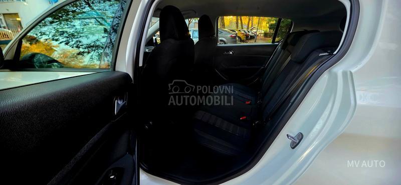 Peugeot 308 1.6 120HP RESTYLING