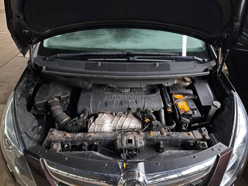 Opel Zafira 2.0 A20DT 2015. god. -  kompletan auto u delovima