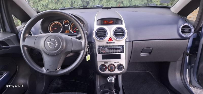 Opel Corsa D 