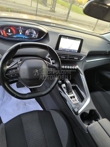 Peugeot 3008 1.5 bluehdi N A V I