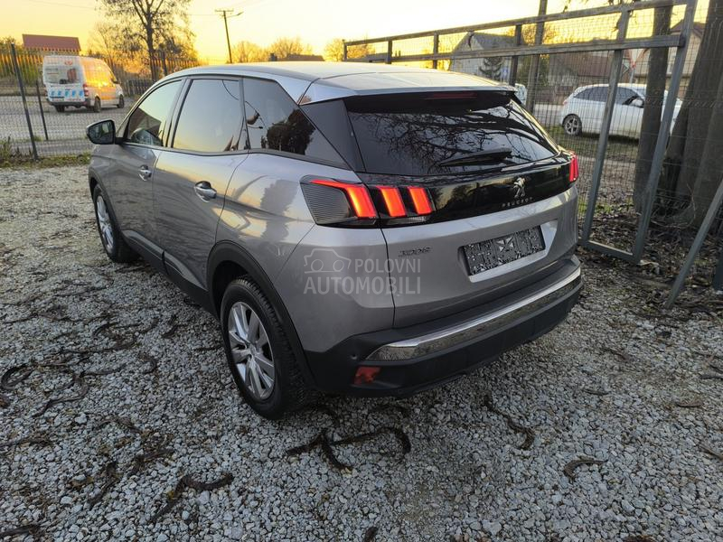 Peugeot 3008 1.5 bluehdi N A V I