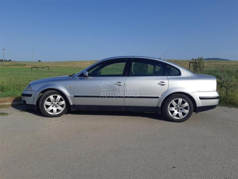 Volkswagen Passat B5.5 -  kompletan auto u delovima