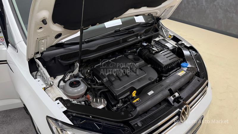 Volkswagen Touran //2.0 TDI/R-LINE/NOV