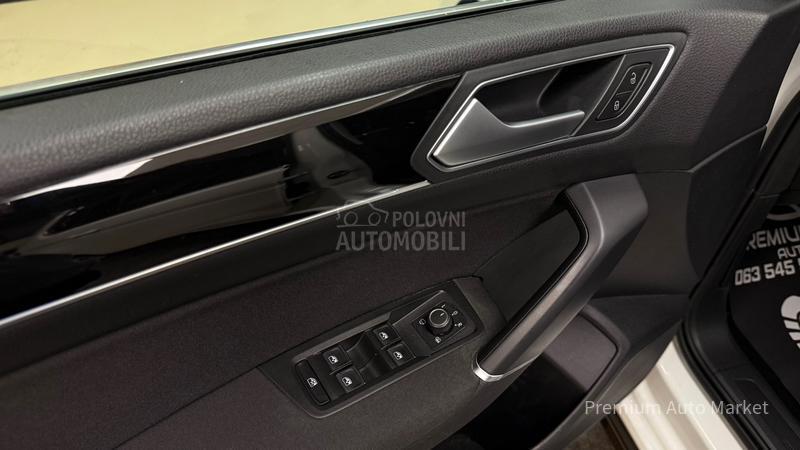 Volkswagen Touran //2.0 TDI/R-LINE/NOV